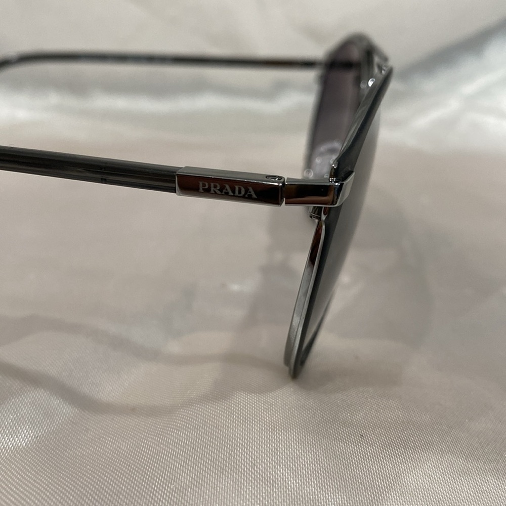 Brand new Prada aviator sunglasses - Picture 2 of 7